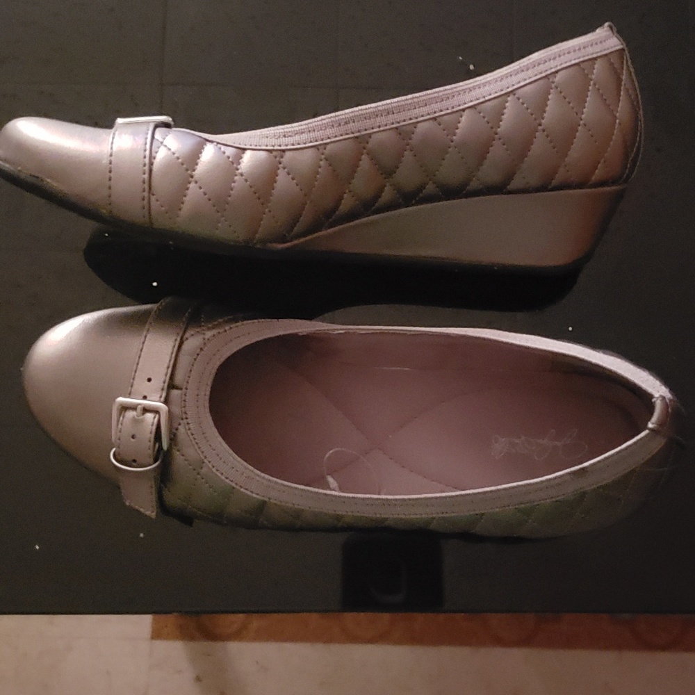 Grey shoes